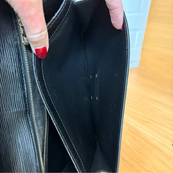 Louis Vuitton Authentic Vintage Custom Epi Sellier Clutch /Shoulder Bag - Picture 14 of 14